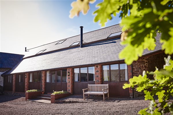 Elm Barn courtyard